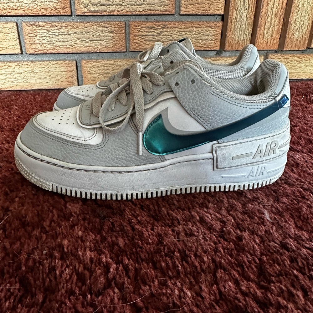 Ladies Airforce 1 - Picture 2 of 4